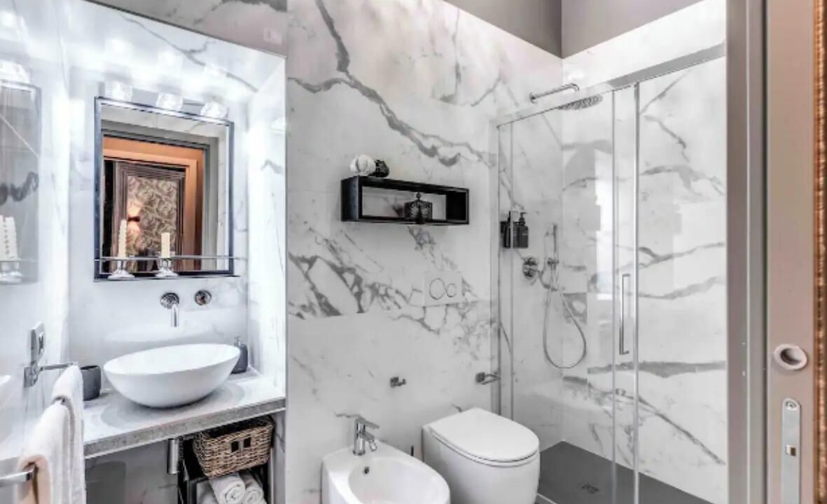 Photo of Bathroom in Repubblica