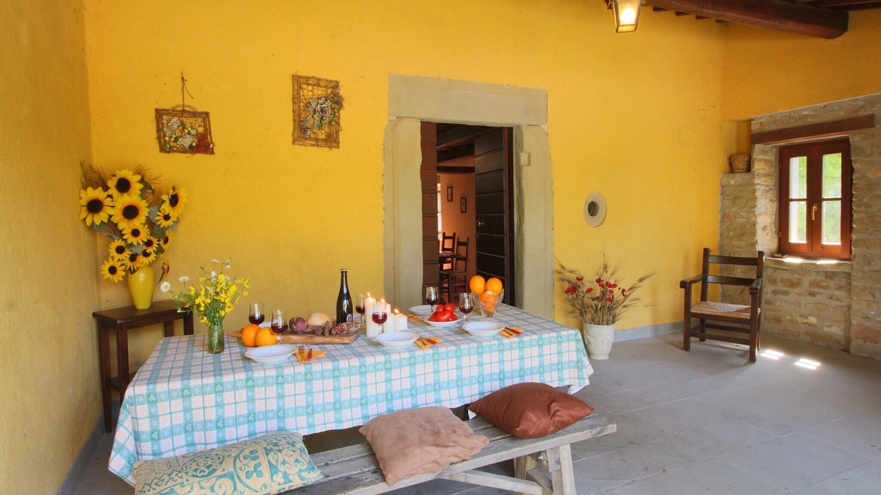 Photo of Patio Balcony in Apecchio