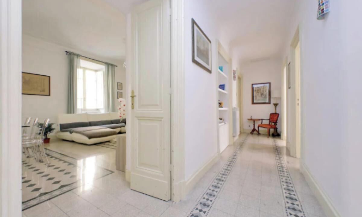 Photo of Livingroom in Vatican