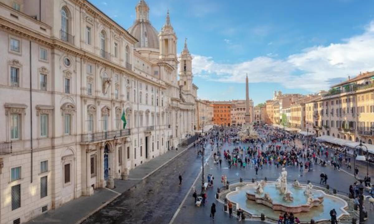 Photo of Others in Navona