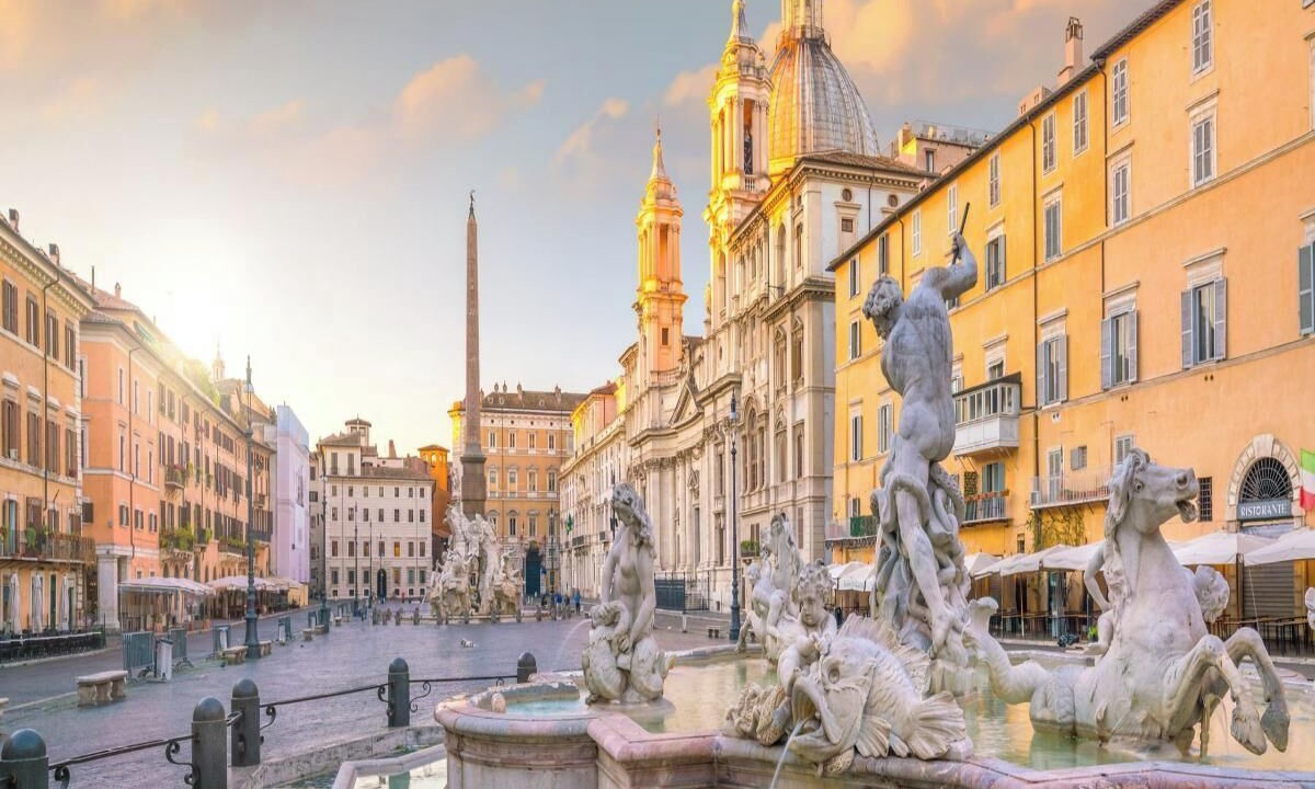 Photo of Others in Navona