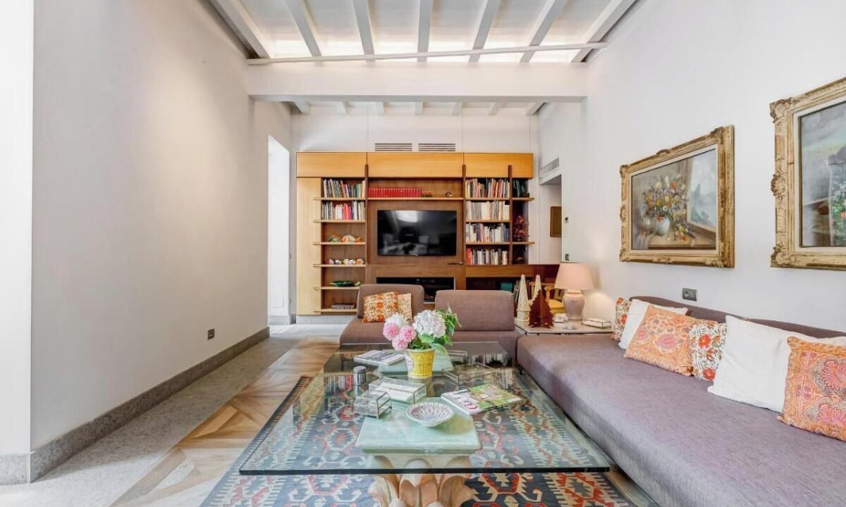 Photo of Livingroom in Rione VII Regola