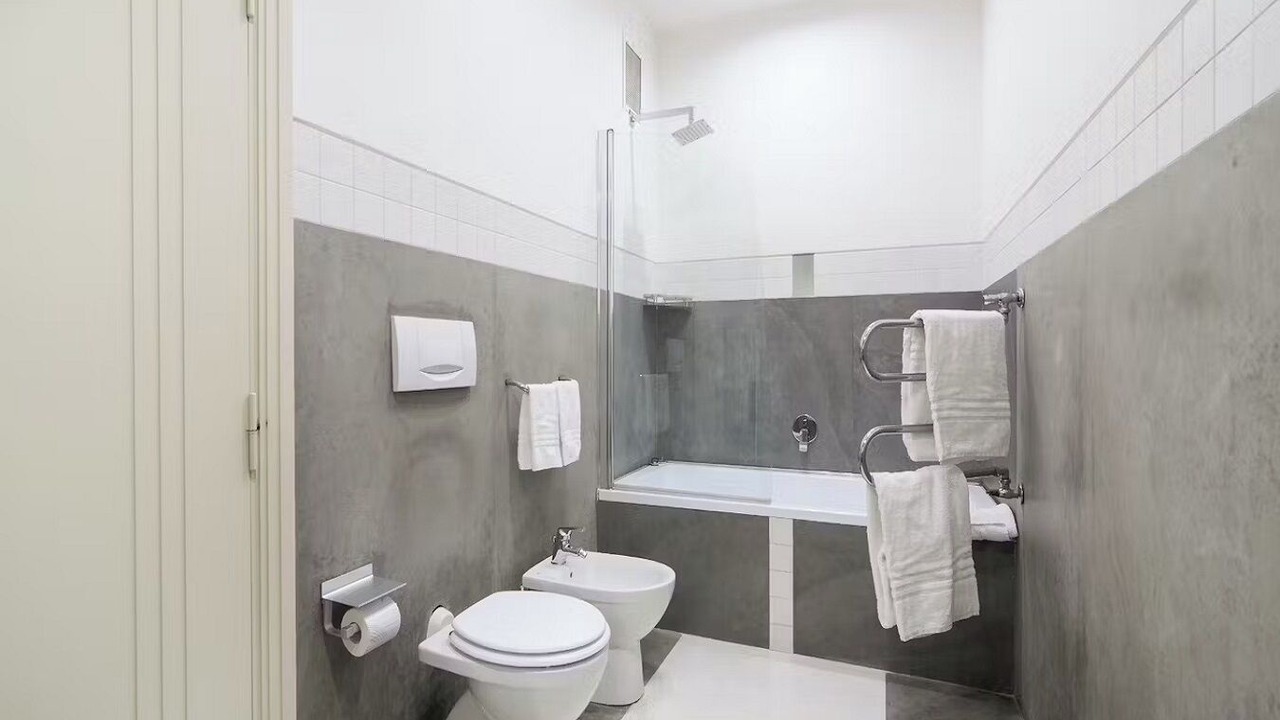 Photo of Bathroom in Monti