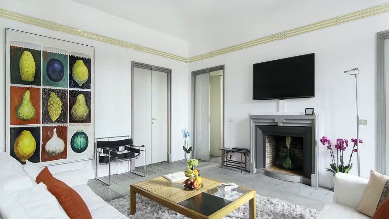 Photo of Livingroom in Monti