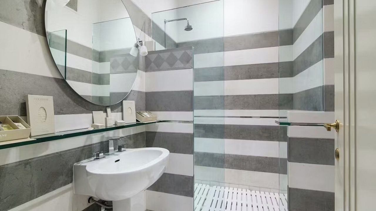 Photo of Bathroom in Monti
