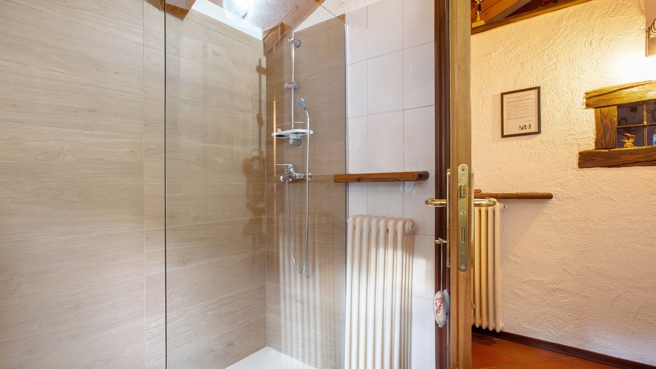 Photo of Bathroom in Gressan
