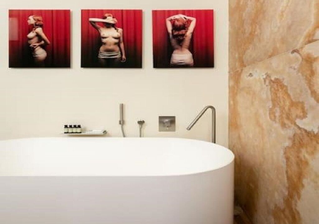 Photo of Bathroom in Rione VI Parione