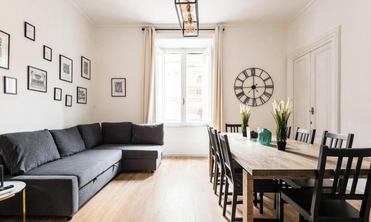 Photo of Livingroom in Prati