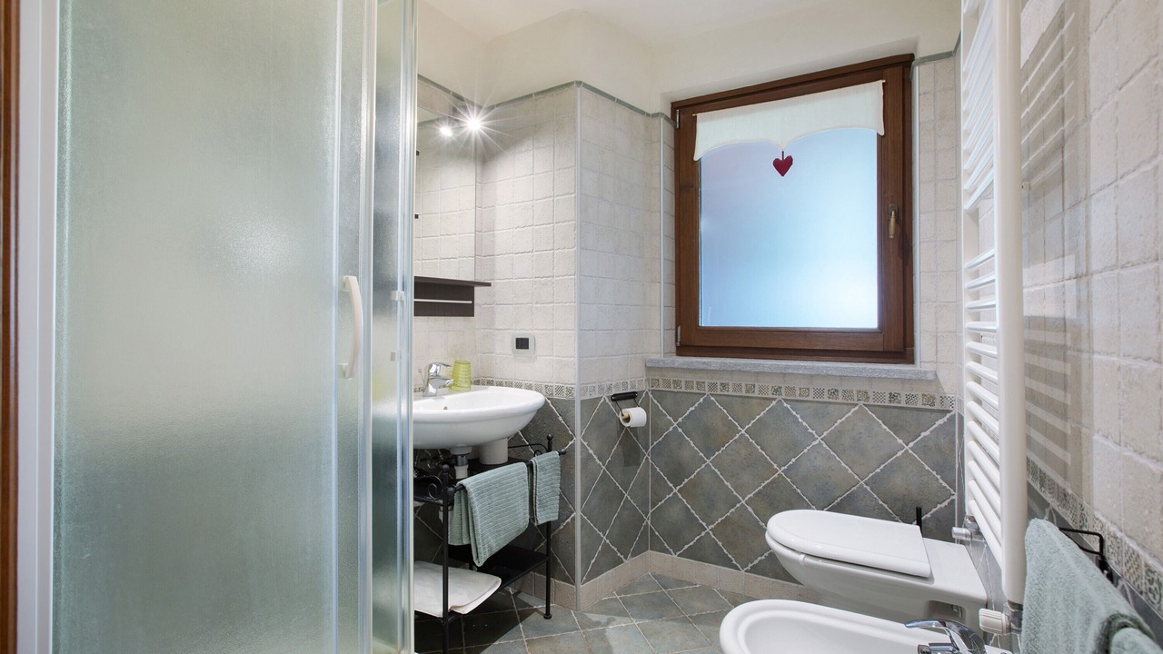 Photo of Bathroom in Aymavilles