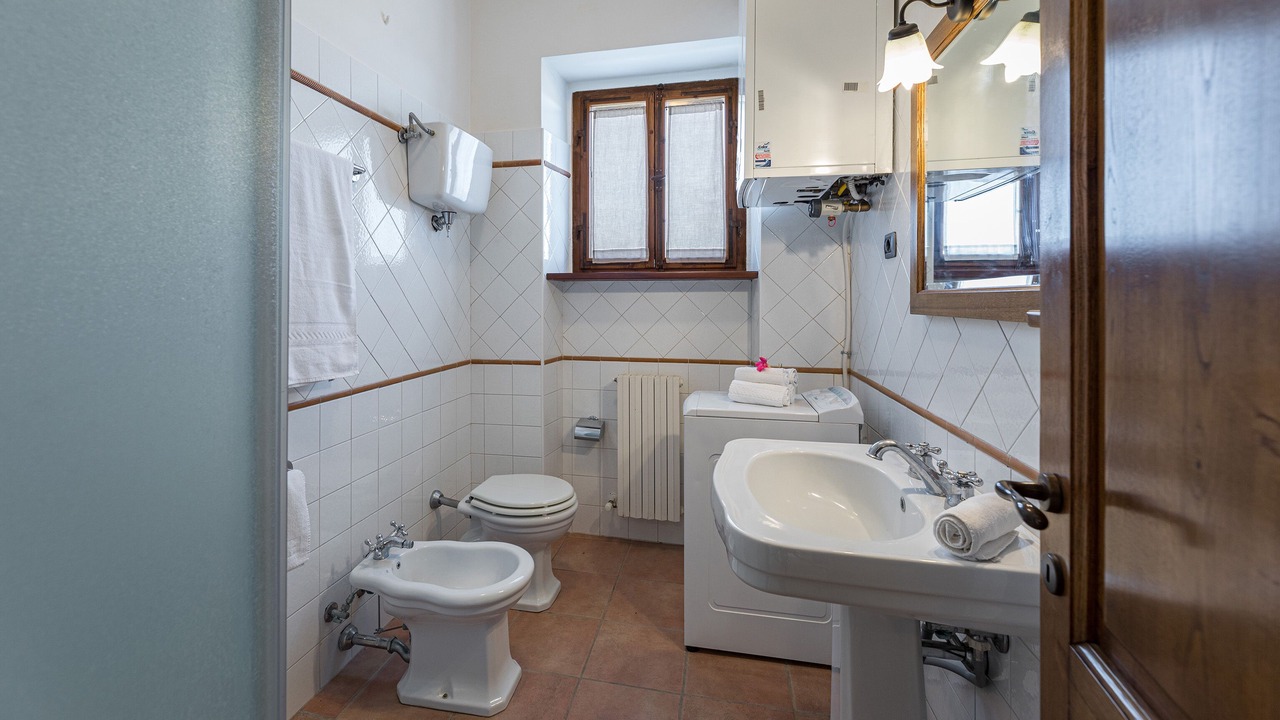 Photo of Bathroom in Valfabbrica