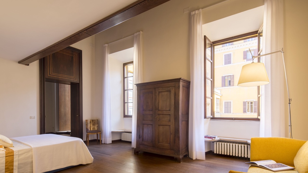 Photo of Bedroom in Rome City Centre