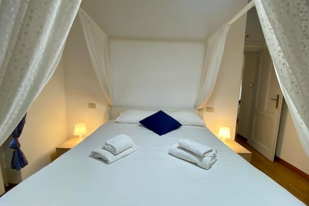Photo of Bedroom in Rione XIV Borgo