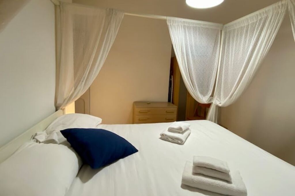 Photo of Bedroom in Rione XIV Borgo