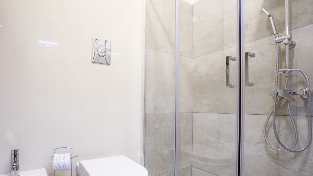 Photo of Bathroom in Naples