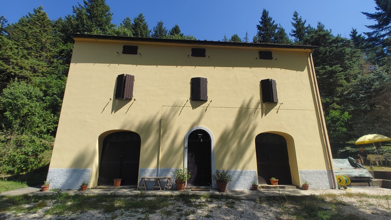 Photo of Outdoor in Montieri