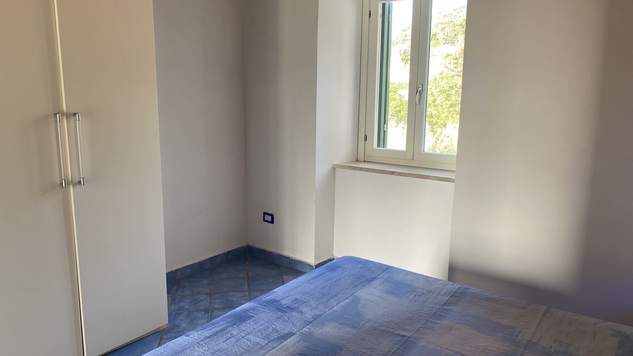 Photo of Bedroom in Le Forna