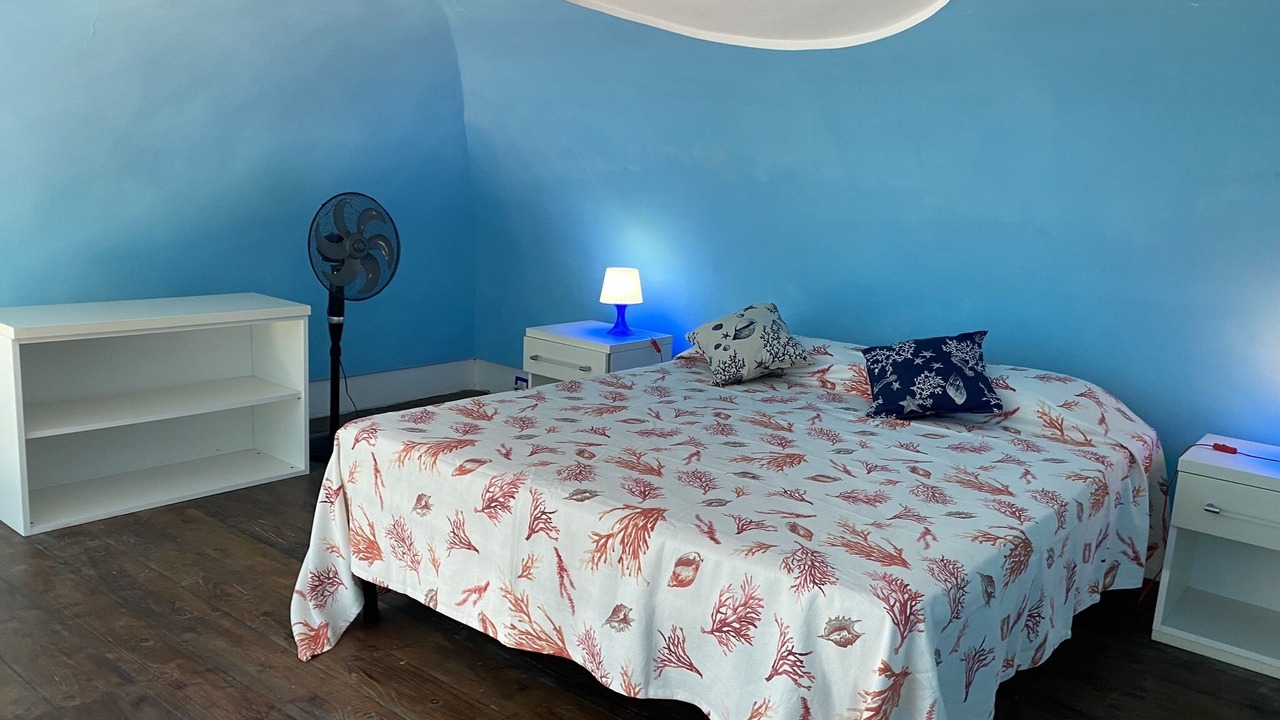 Photo of Bedroom in Le Forna