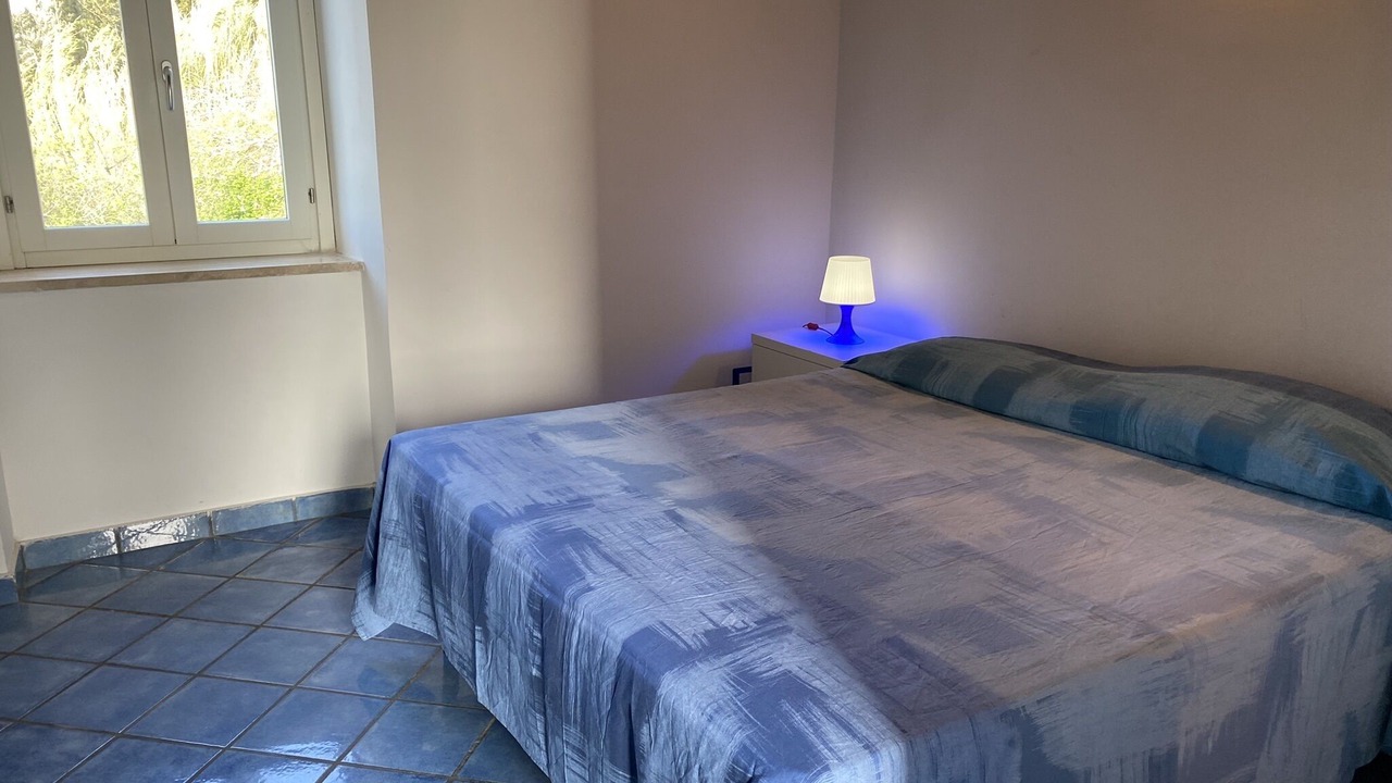 Photo of Bedroom in Le Forna