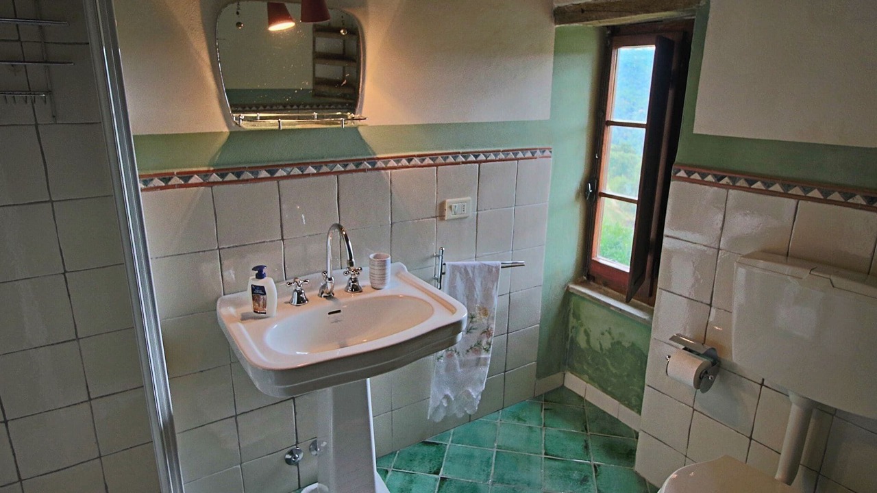 Photo of Bathroom in Apecchio
