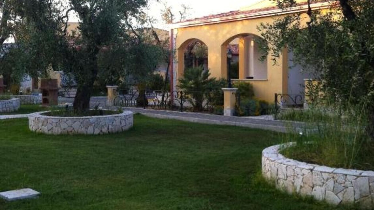 Photo of Outdoor in Montincello
