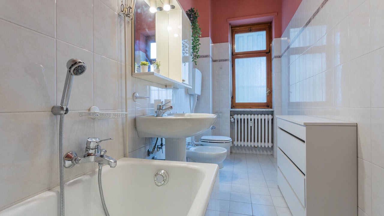 Photo of Bathroom in Vanchiglia