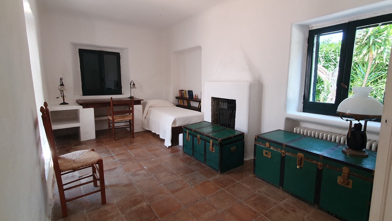 Photo of Bedroom in Forio