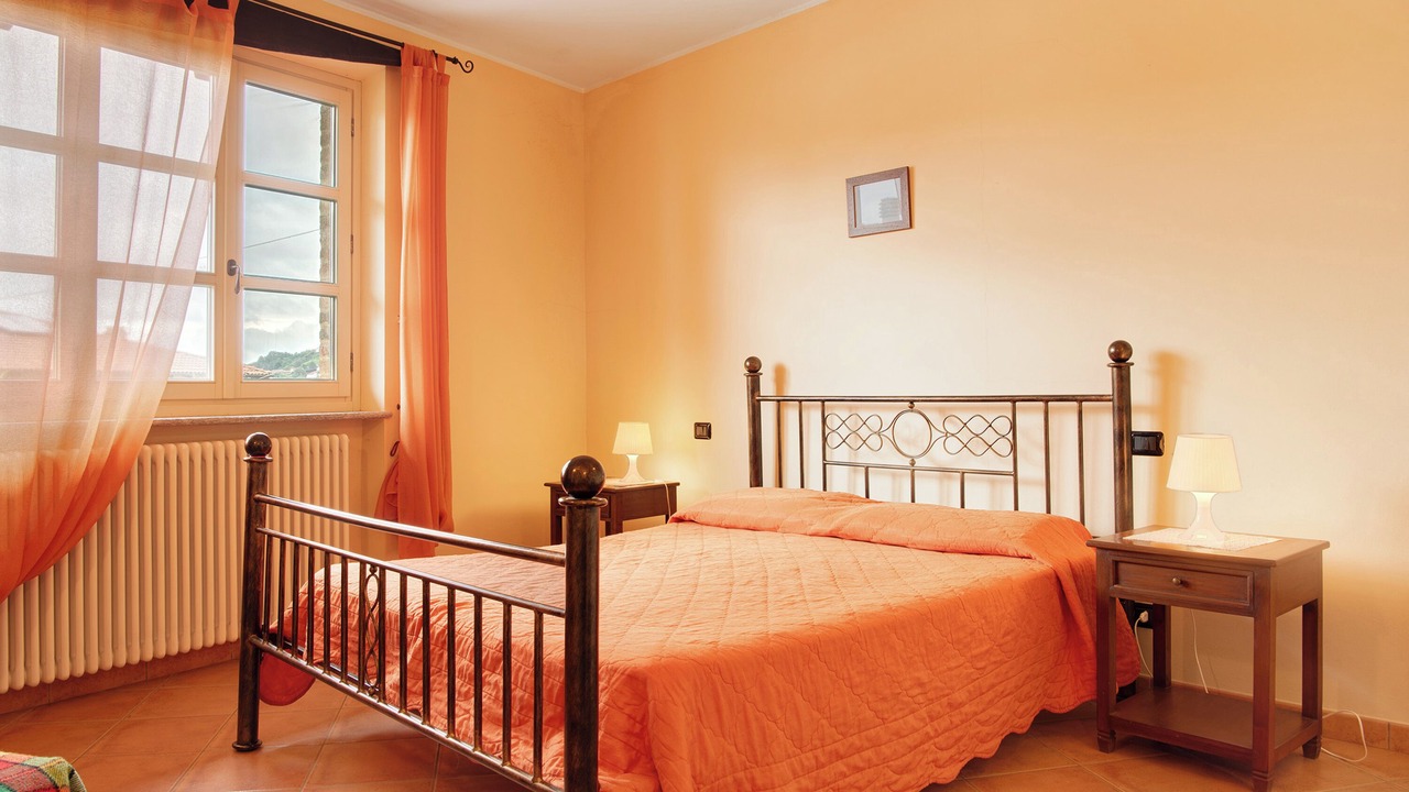 Photo of Bedroom in Costigliole d'Asti