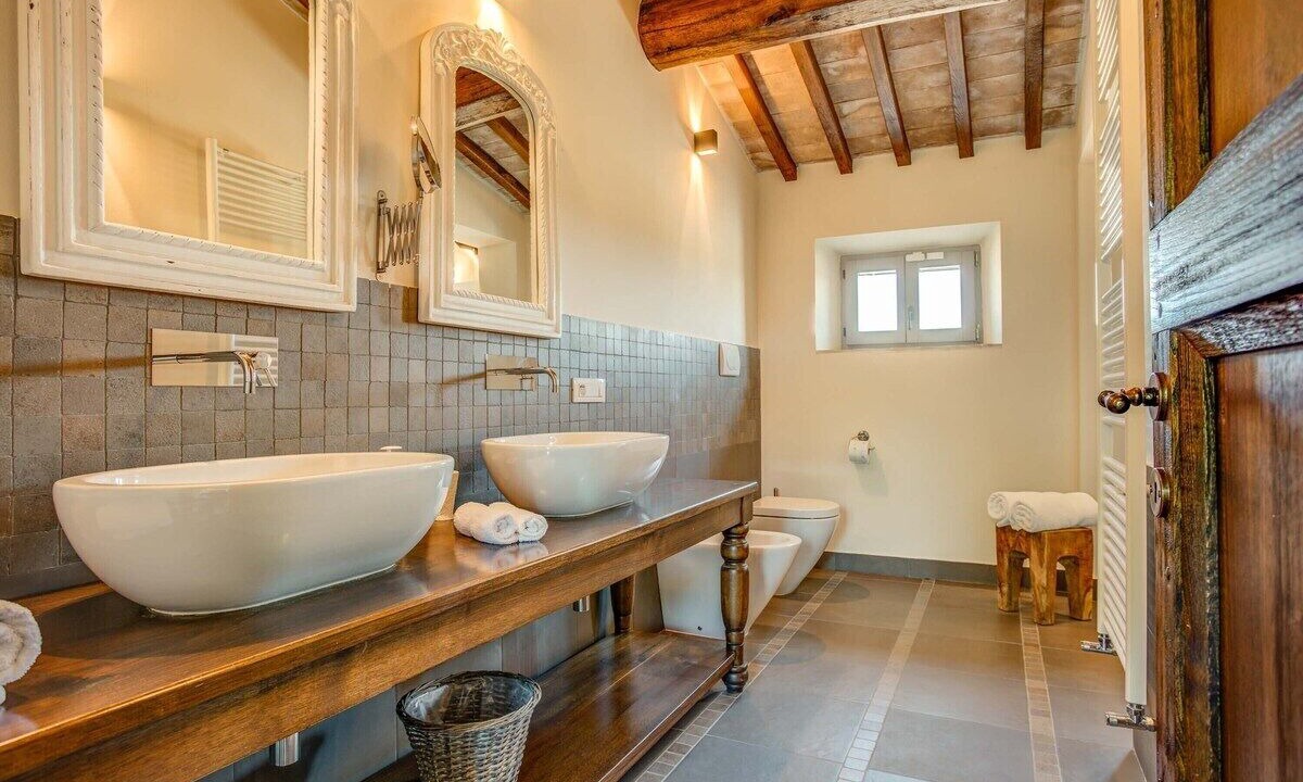 Photo of Bathroom in Allerona