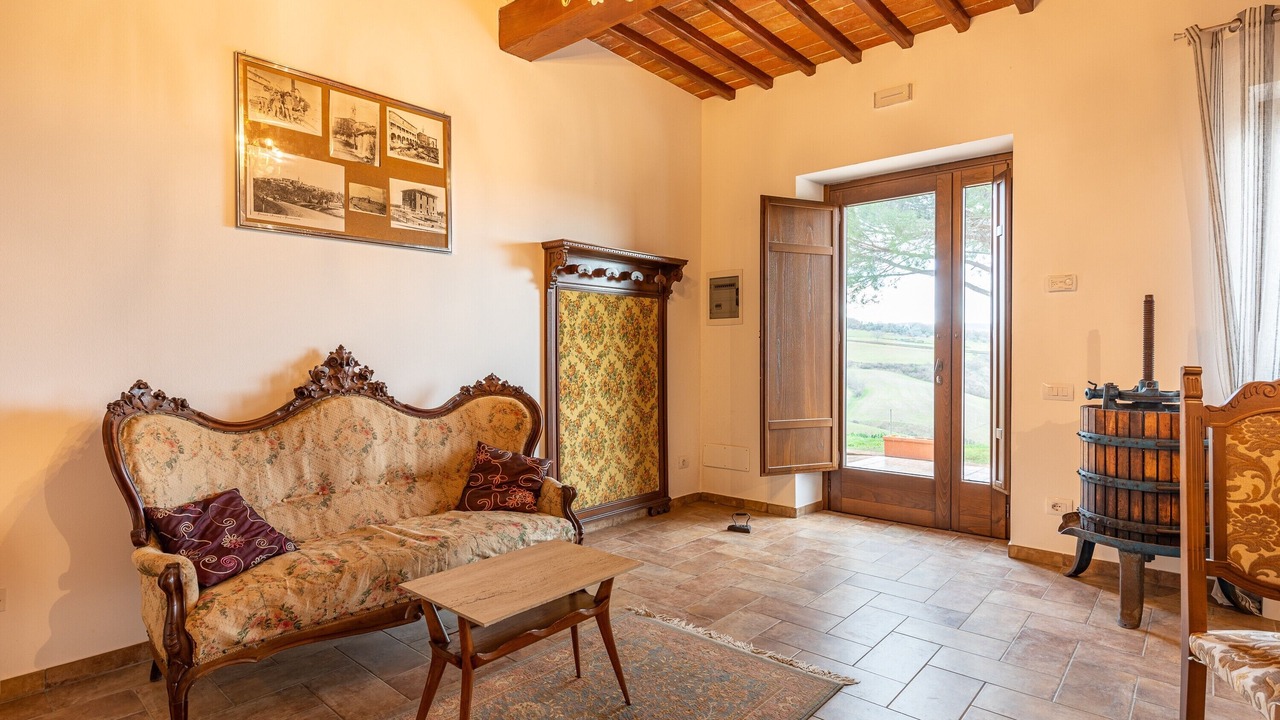 Photo of Others in Pienza