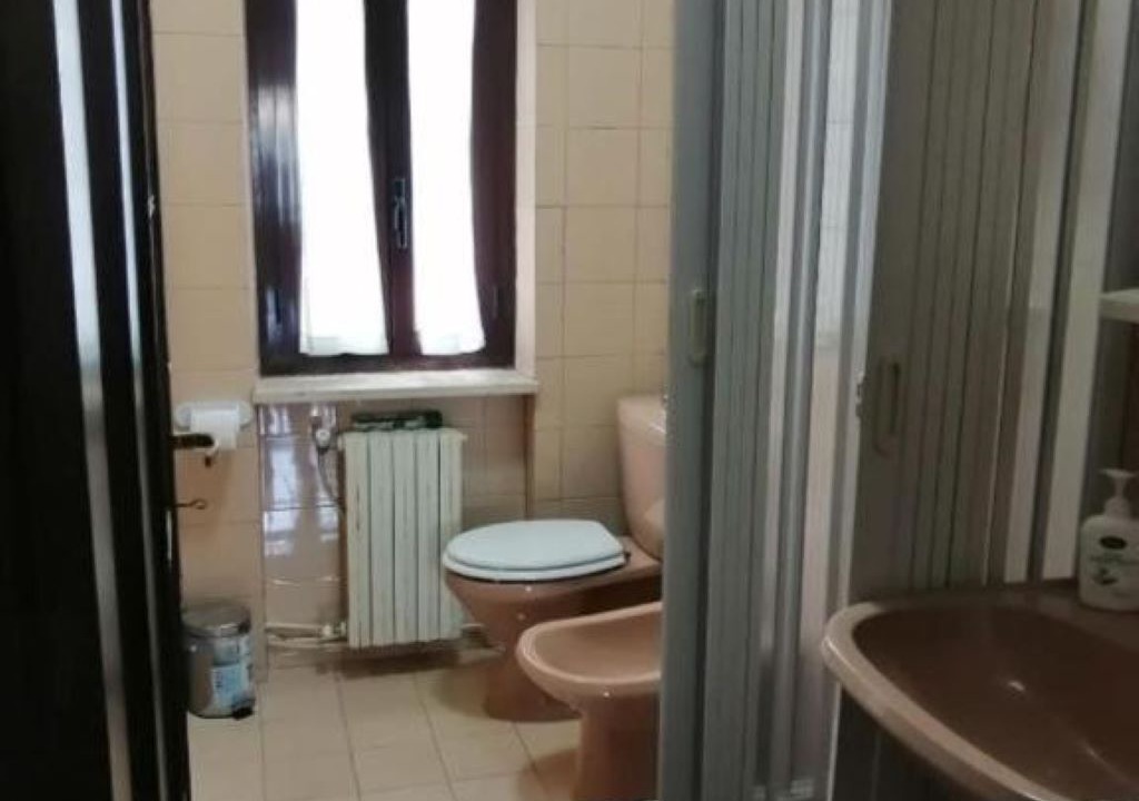 Photo of Bathroom in Sapri