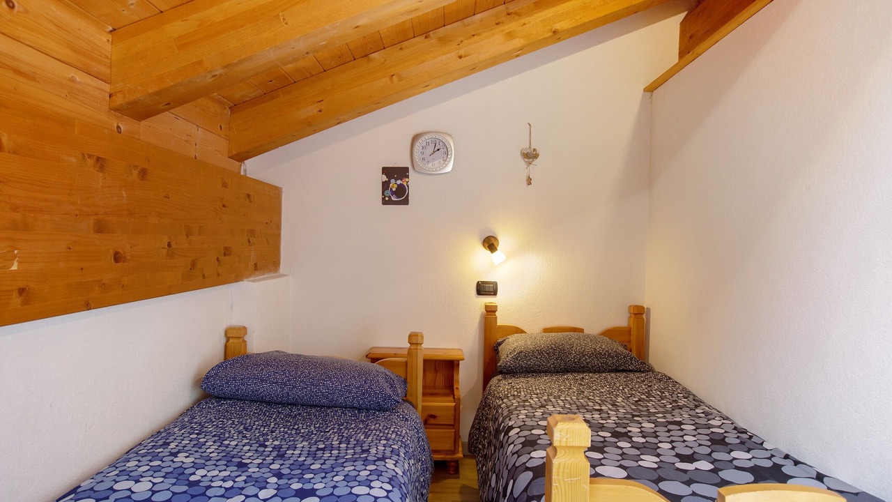 Photo of Bedroom in Chatillon