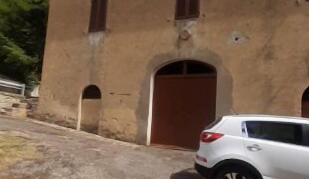 Photo of Outdoor in Semproniano