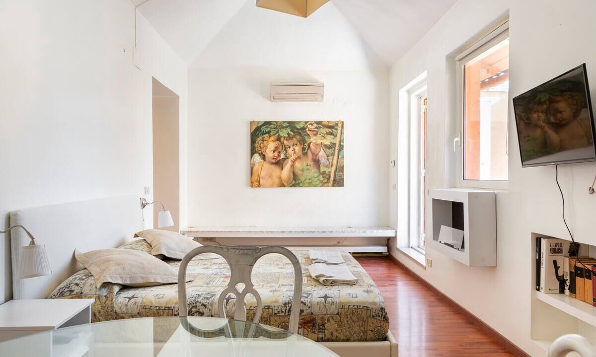 Photo of Bedroom in Rione III Colonna