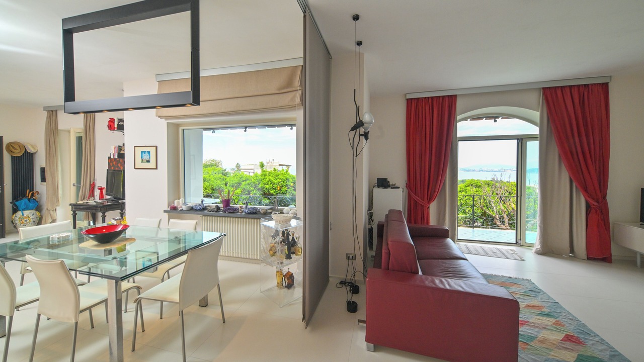 Photo of Livingroom in Ischia Porto