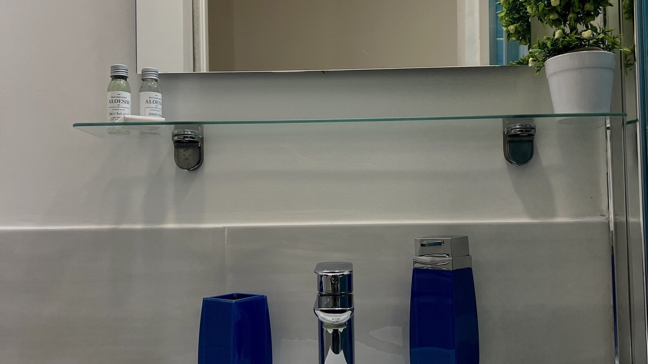 Photo of Bathroom in Naples City Centre