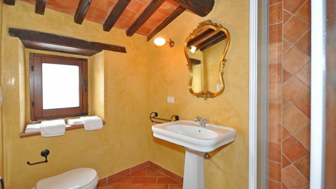 Photo of Bathroom in Marradi