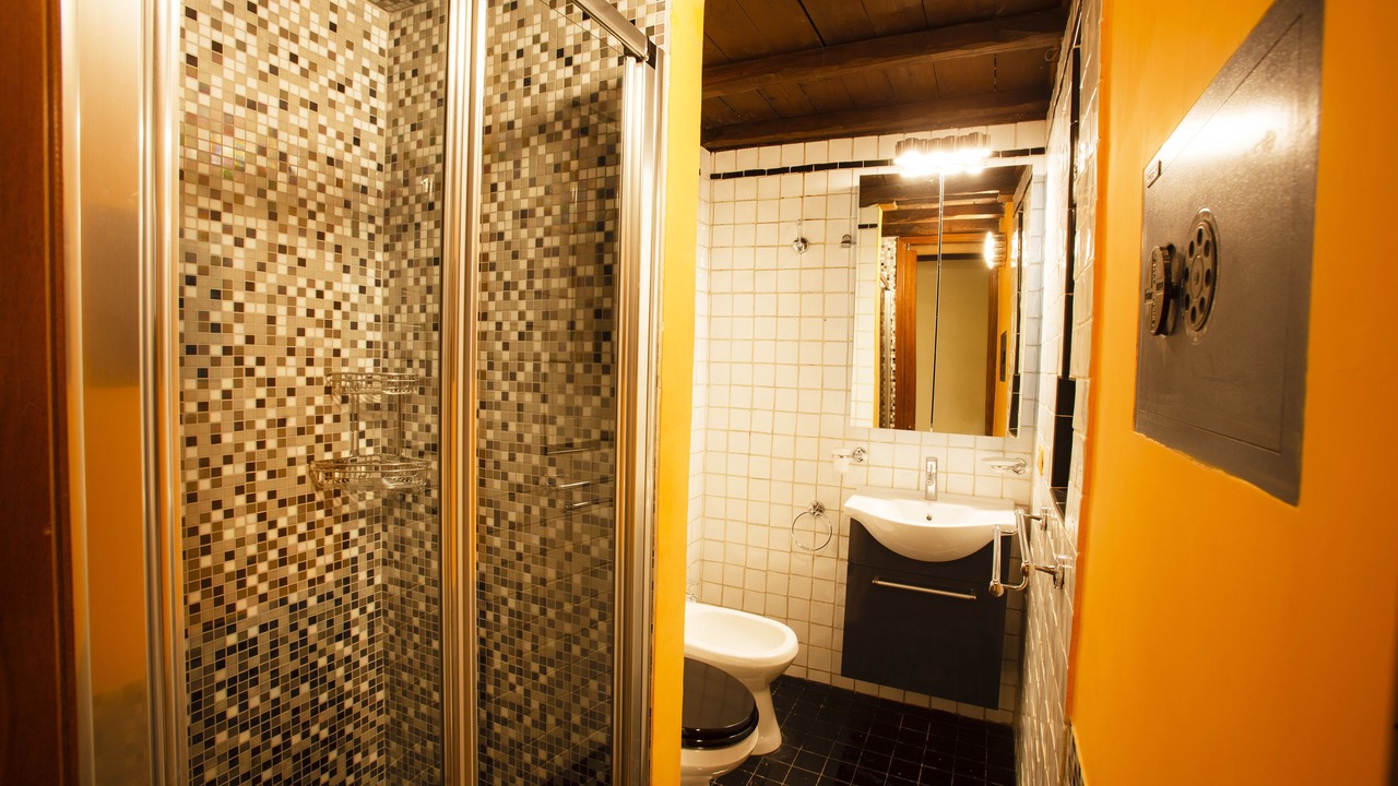 Photo of Bathroom in Rione III Colonna