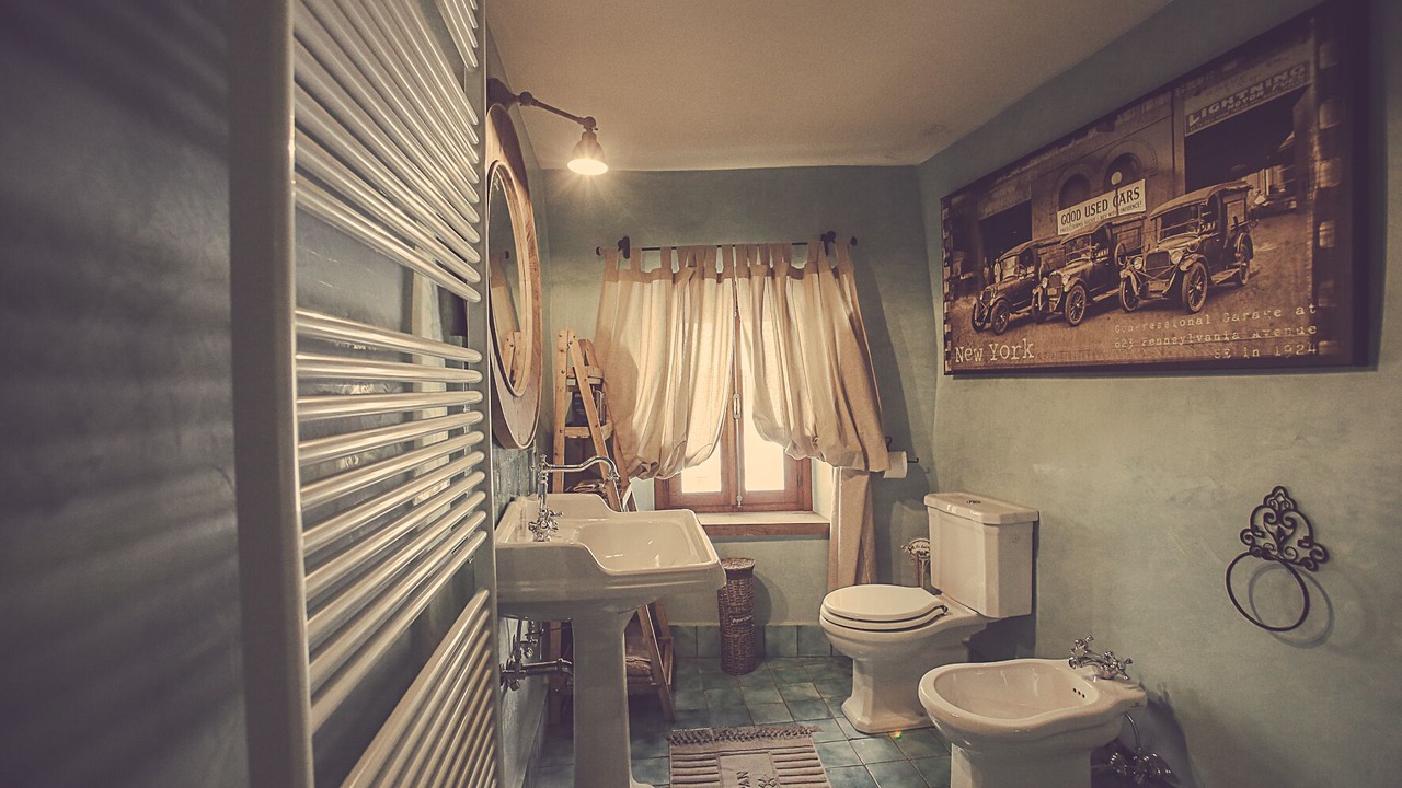 Photo of Bathroom in Pollone