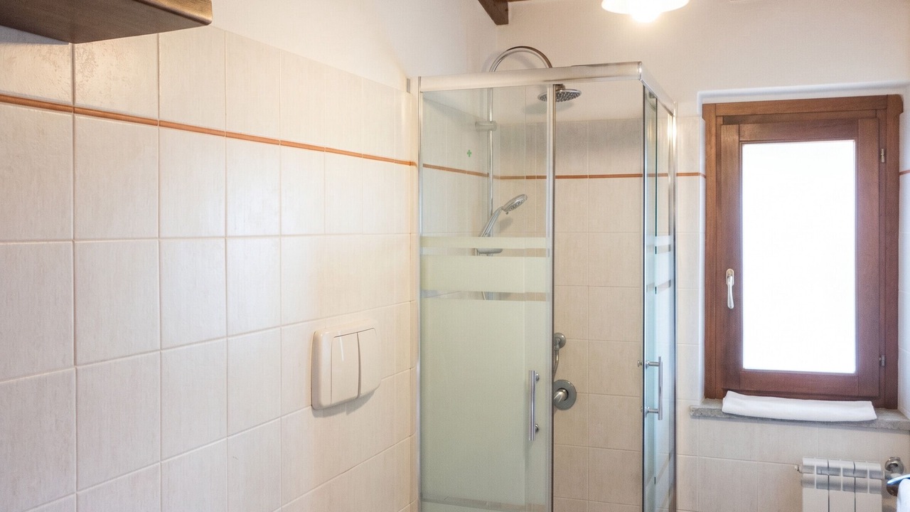 Photo of Bathroom in Pescia Romana