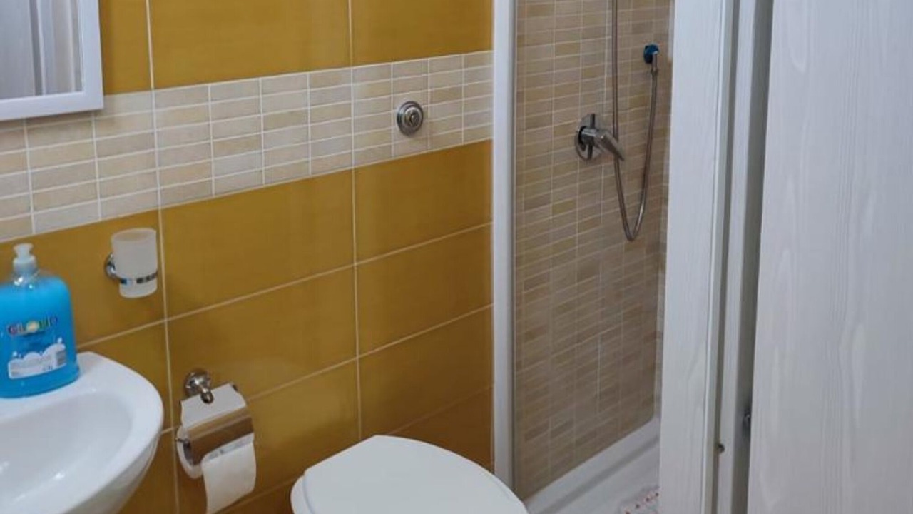 Photo of Bathroom in Naples City Centre