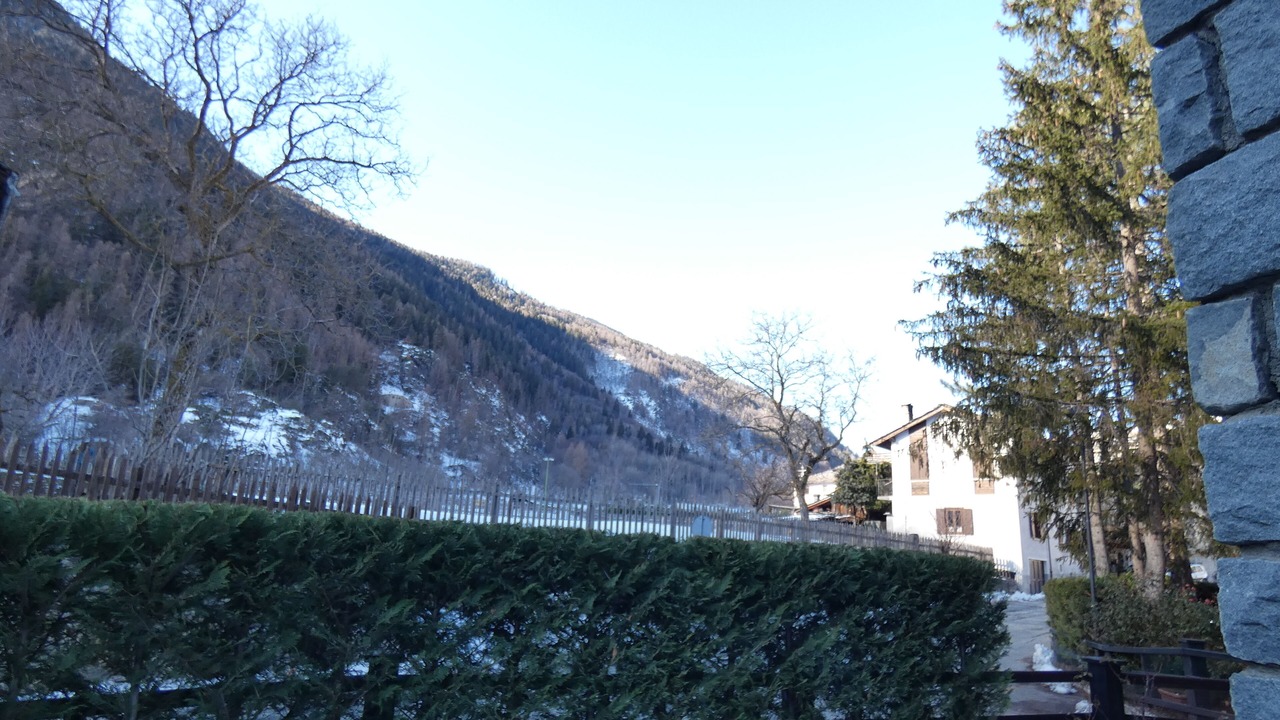 Photo of Outdoor in Derby-villaret