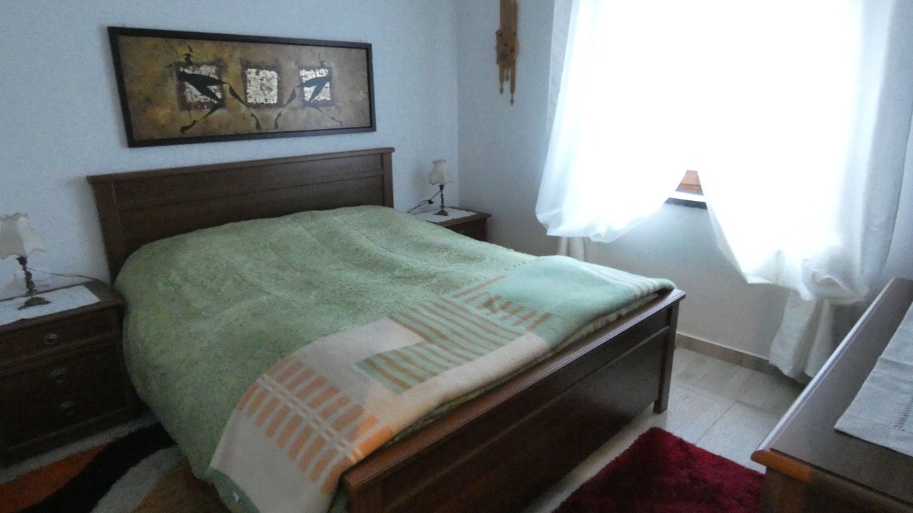 Photo of Bedroom in Derby-villaret