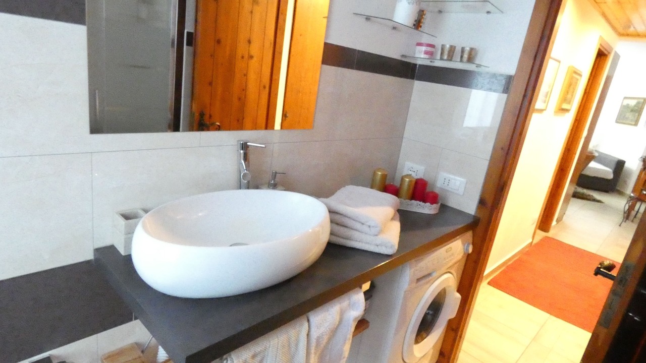 Photo of Bathroom in Derby-villaret