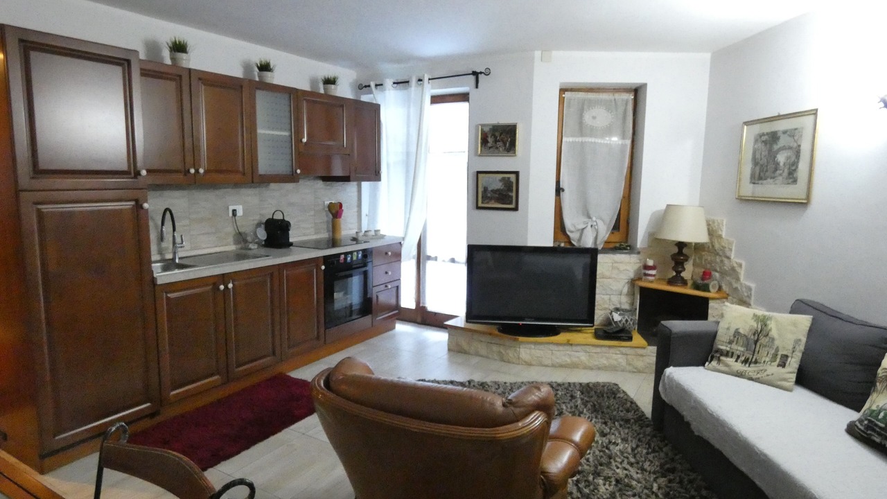 Photo of Livingroom in Derby-villaret