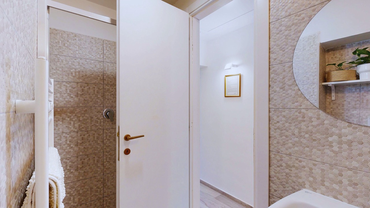Photo of Bathroom in Rione XIV Borgo