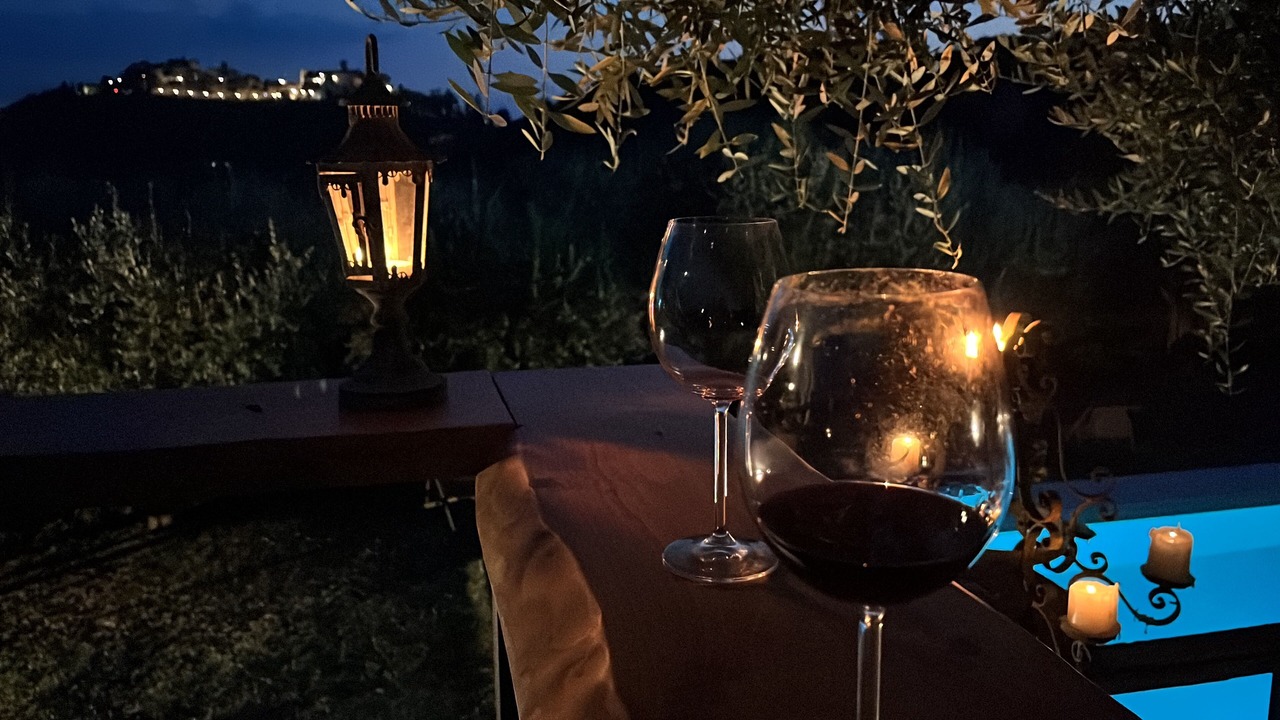 Photo of Outdoor in Montone