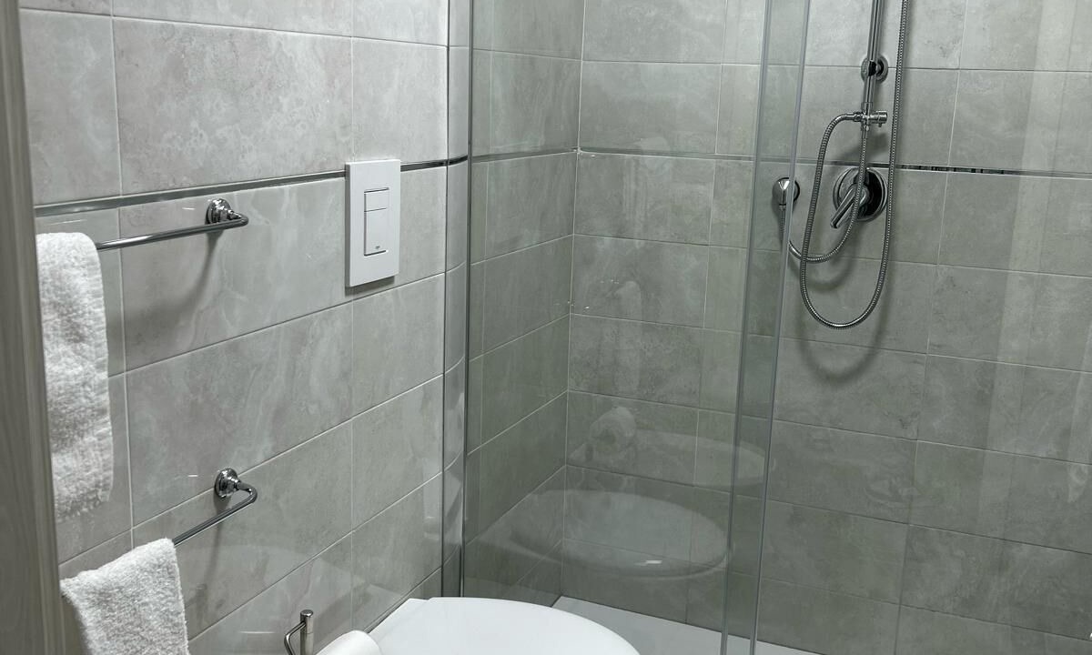 Photo of Bathroom in Naples City Centre