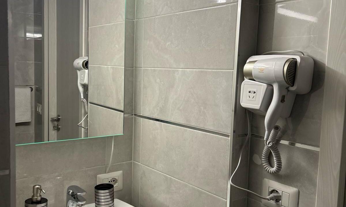 Photo of Bathroom in Naples City Centre