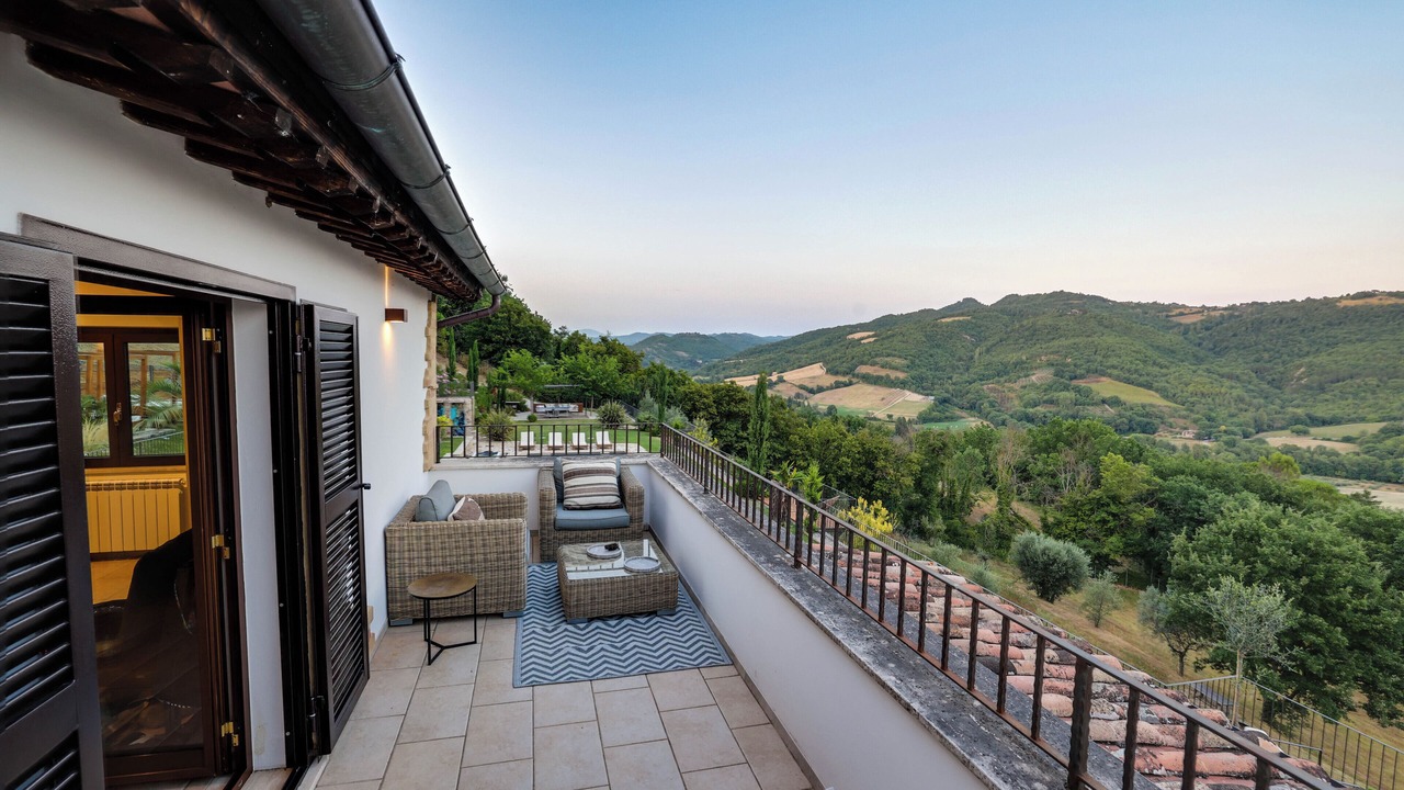Photo of Patio Balcony in Montone