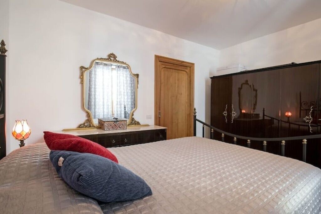 Photo of Bedroom in Cava de' Tirreni